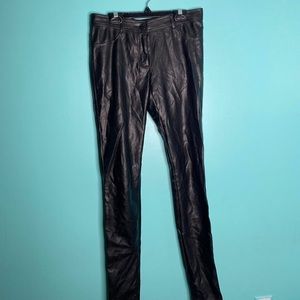 ❤️‍🔥3/30❤️‍🔥 Aritzia Wilfred Feaux Leather Pants
